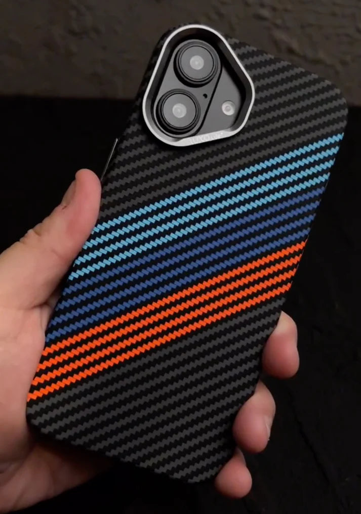 THE M-CARBON BLACK CASE