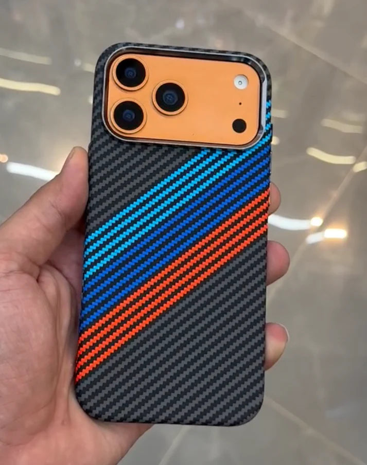 THE M-CARBON BLACK CASE